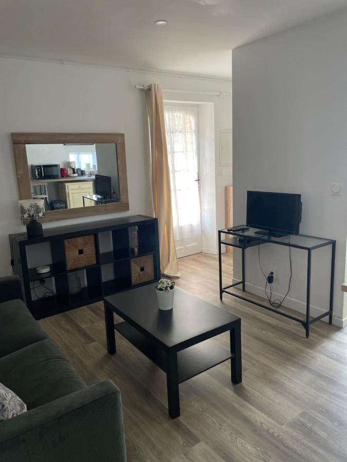 Hotel La Mission Saint-Martin-des-Noyers Zewnętrze zdjęcie